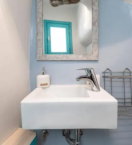 Ocean Rose I - Old Naxos Town Naxos City