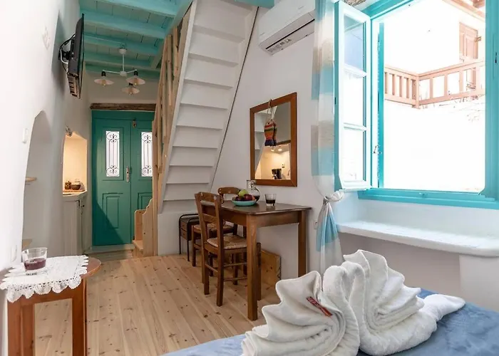 Ocean Rose I - Old Naxos Town * Naxos City