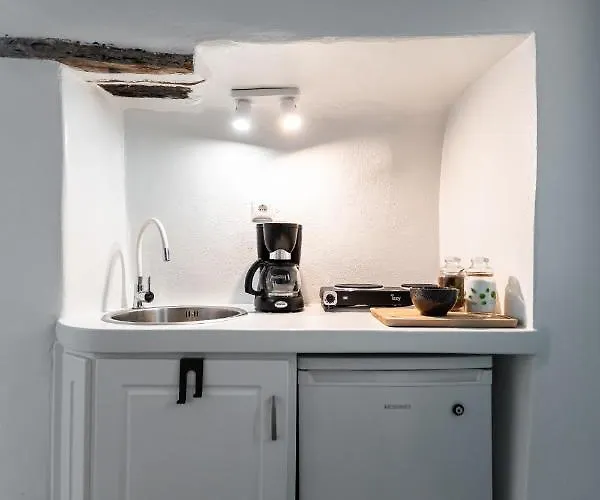 Ocean Rose I - Old Naxos Town Апартаменты *